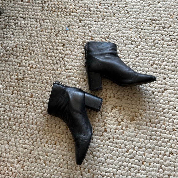 Liendo by Seychelles Polished Leather Ankle Boots - Picture 3 of 4